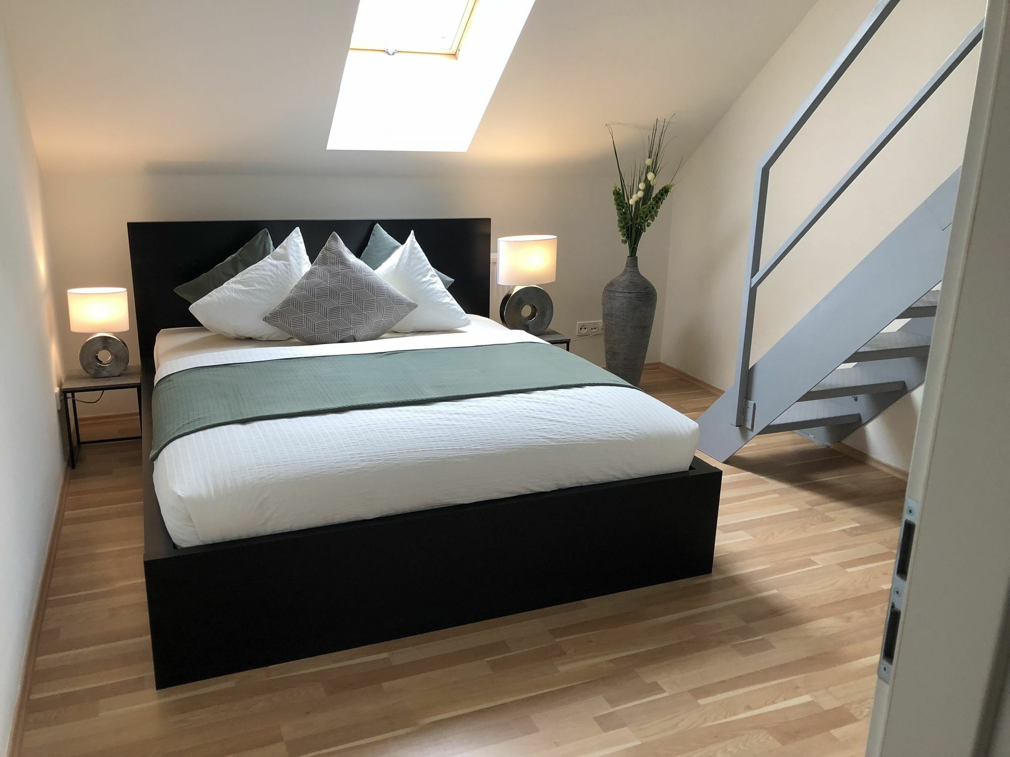 Apartament On The