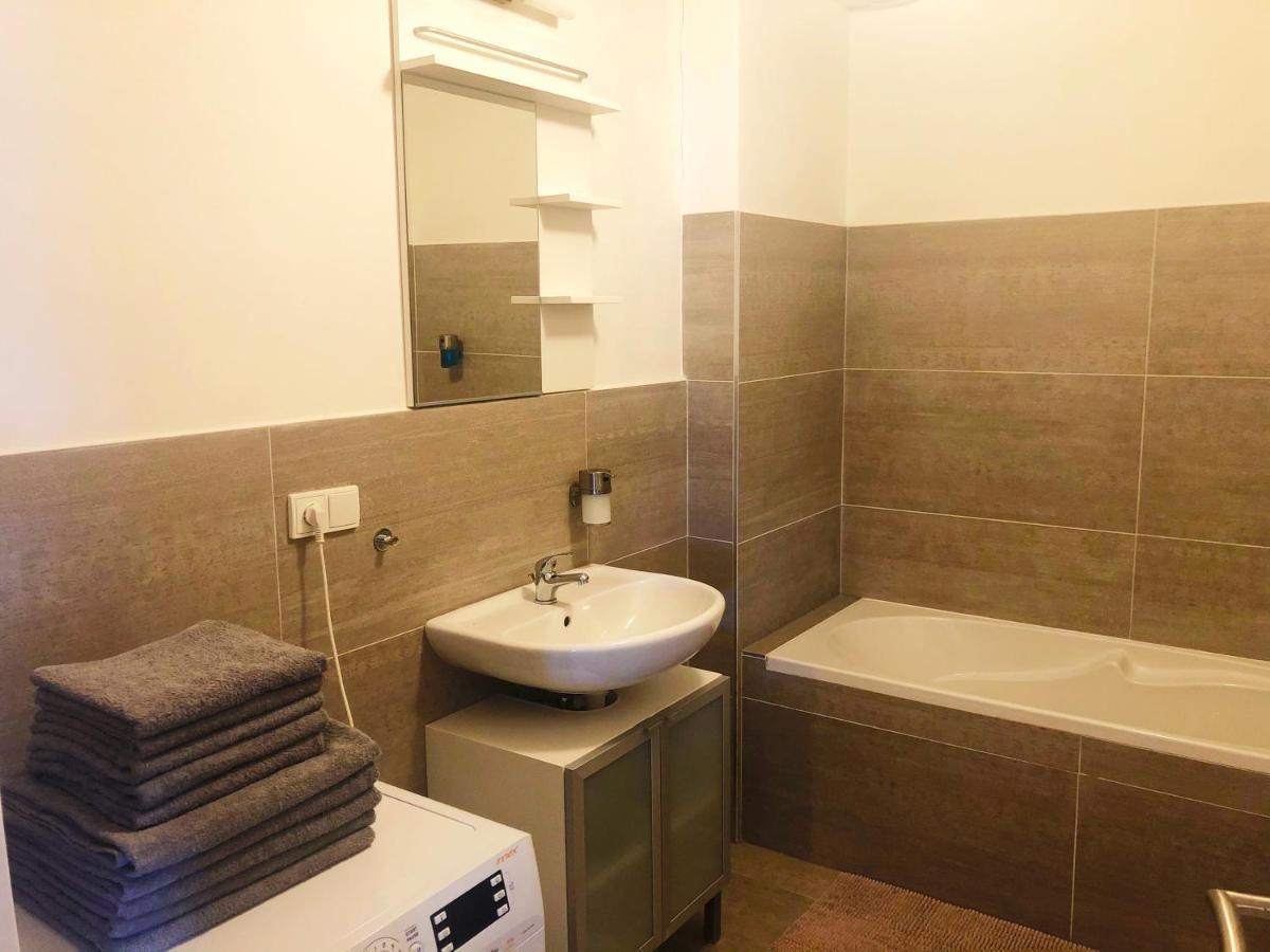 Apartament On The Praga